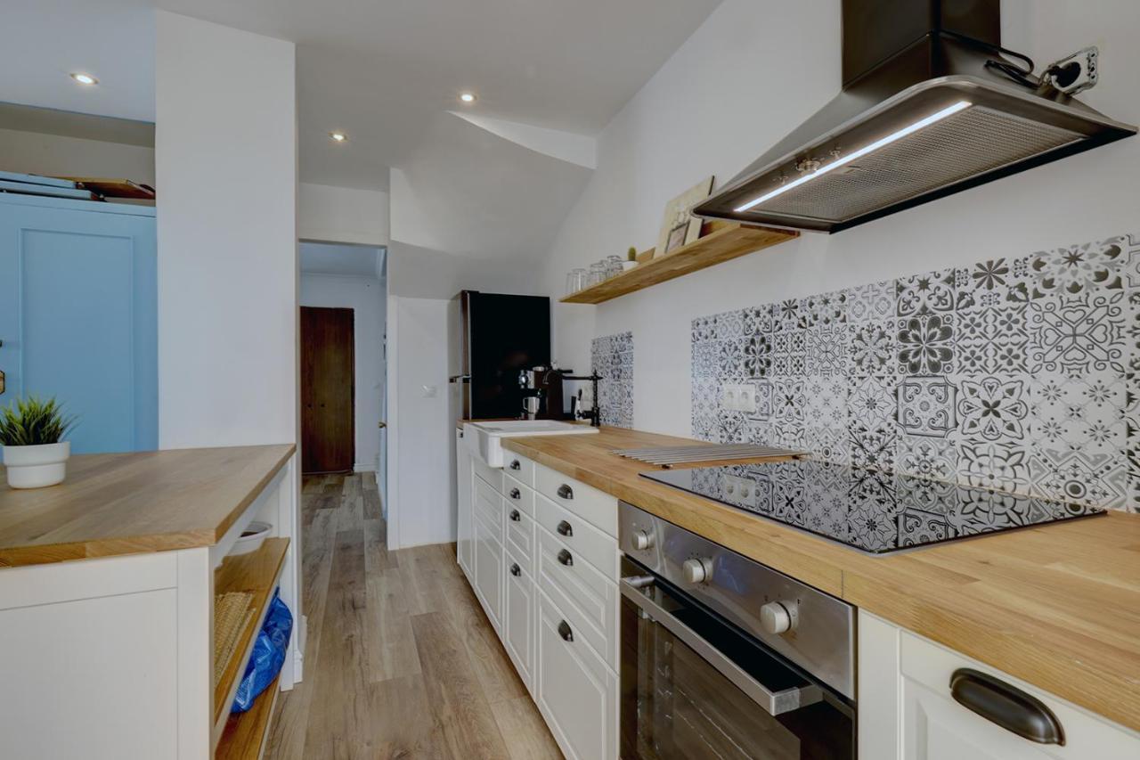 098 Traditional 2 Bed Pueblo Townhouse With Private Terrace Vakantiehuis Benalmádena