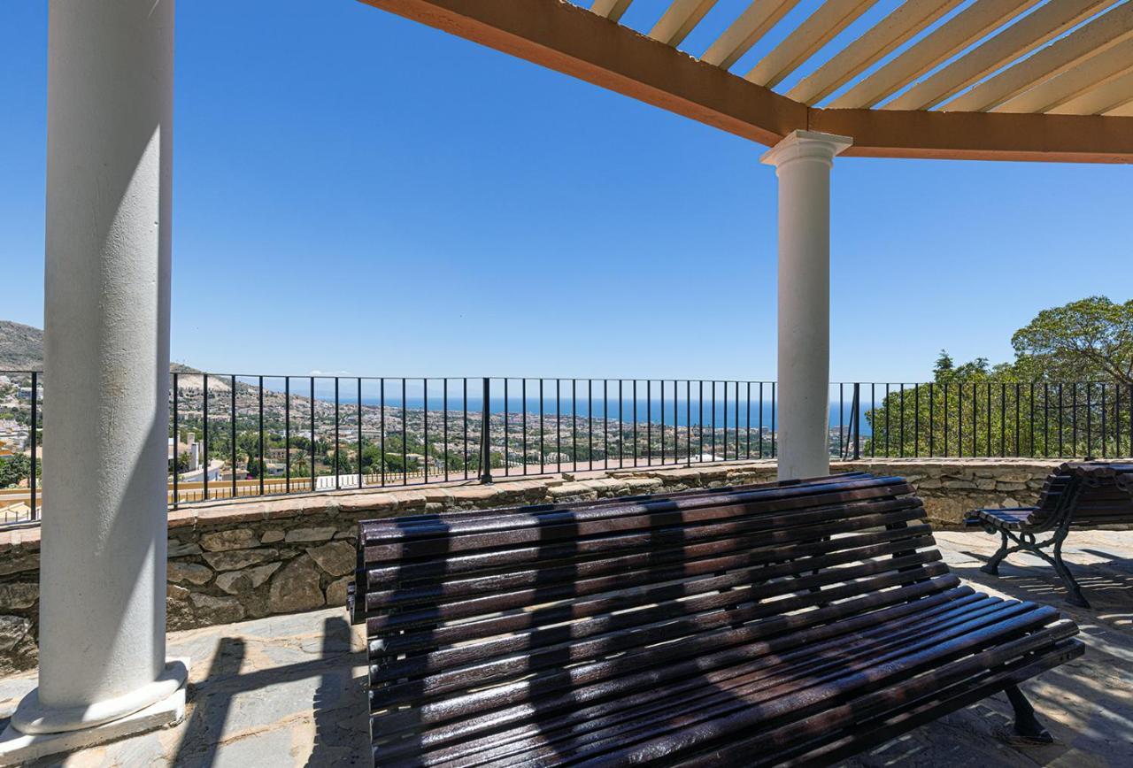 098 Traditional 2 Bed Pueblo Townhouse With Private Terrace * Benalmádena