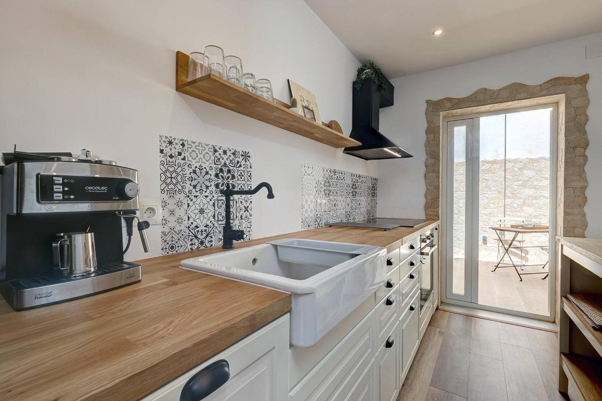 098 Traditional 2 Bed Pueblo Townhouse With Private Terrace Vakantiehuis Benalmádena